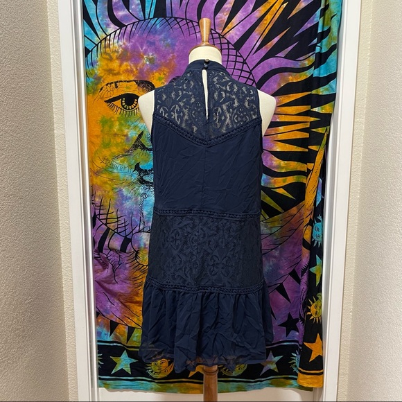 🌈 Lovely blue lace patchwork dress - Picture 4 of 10